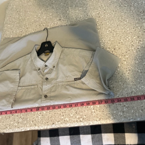 Eddie Bauer Men's Size Medium Travex Free Dry Short Sleeve Button Down Shirt - Picture 10 of 10